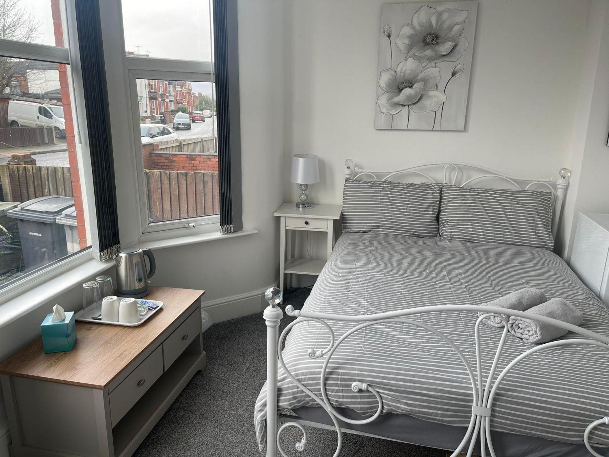 Boutique Rooms Μπίρκενχεντ Εξωτερικό φωτογραφία